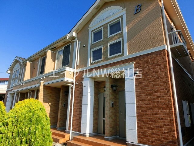 トップラインＢの物件外観写真