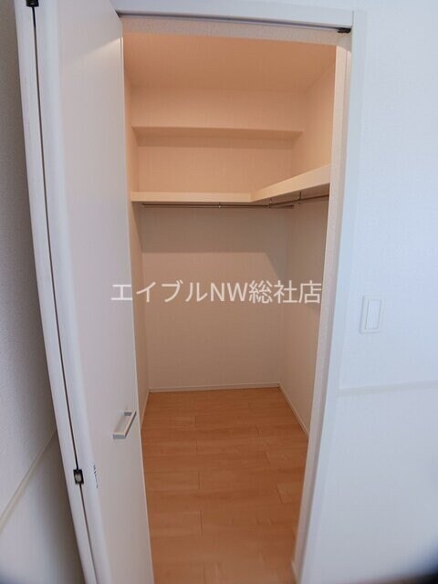 エテルナ　ナリッシュ　Ⅱの物件内観写真