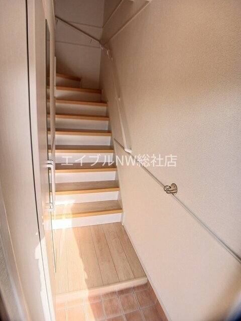 エテルナ　ナリッシュ　Ⅱの物件内観写真