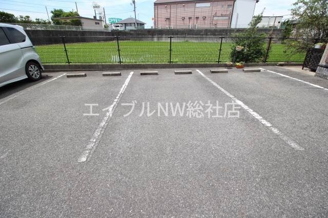 メゾン　デラW　A棟の物件外観写真