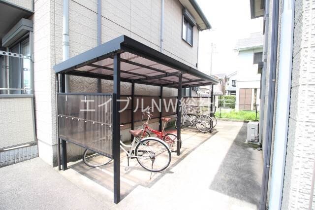 メゾン　デラW　A棟の物件外観写真