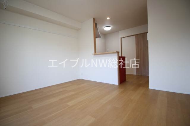 エルメゾン寿町の物件内観写真