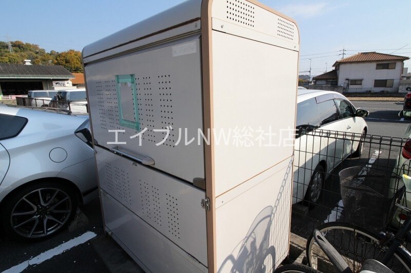 フレブラースの物件外観写真