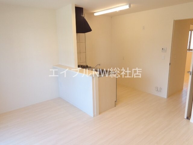 グラン・エスカラードの物件内観写真