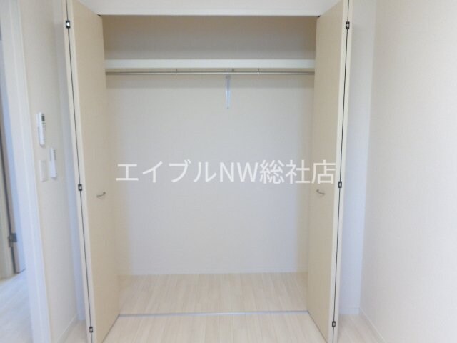 グラン・エスカラードの物件内観写真