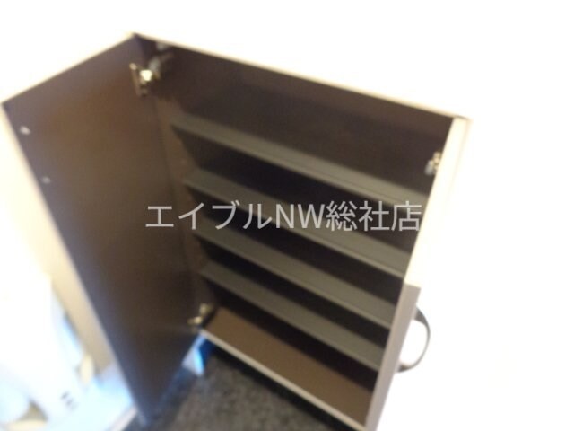 グラン・エスカラードの物件内観写真