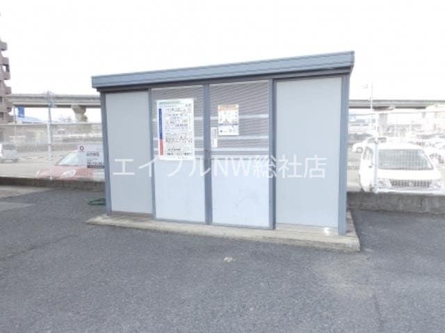 ロイヤルパレス新倉　B棟の物件外観写真