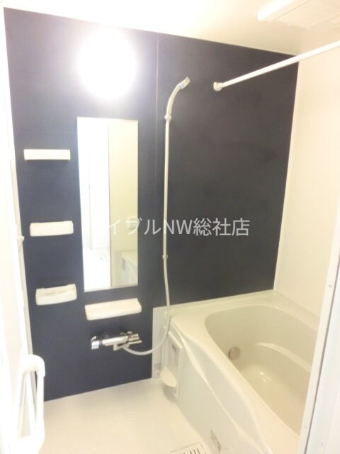 ネオ　グランジェの物件内観写真