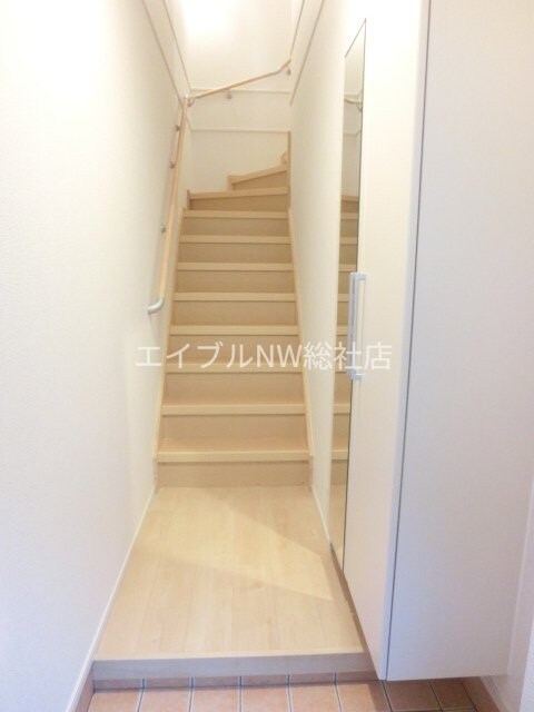 ネオ　グランジェの物件内観写真