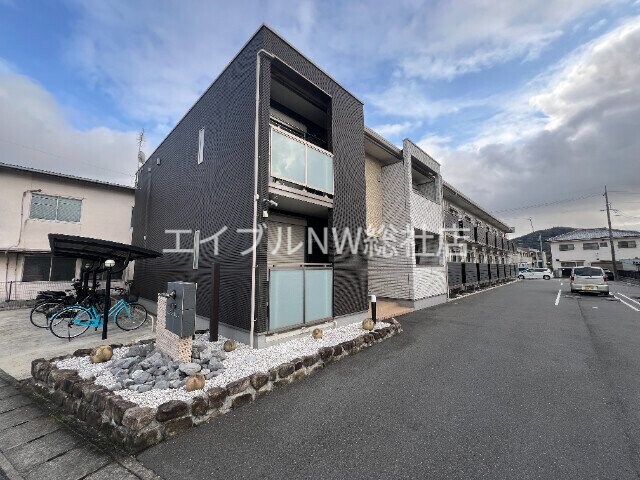 ミランダサニーコート総社の物件外観写真