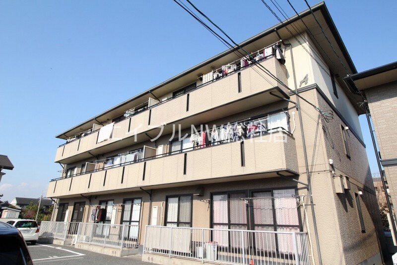 カトルセゾンの物件外観写真