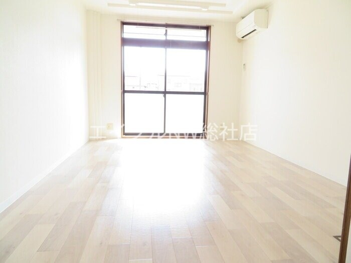 ニューエクセル三宅　Fの物件内観写真