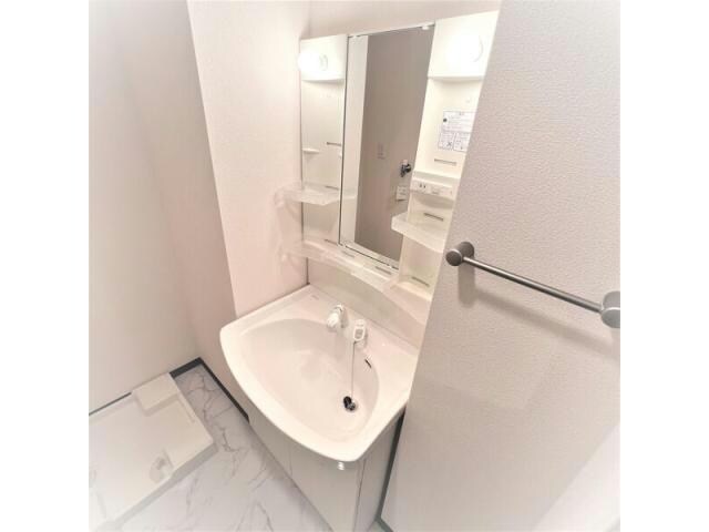 矢場町駅 徒歩5分 2階の物件内観写真