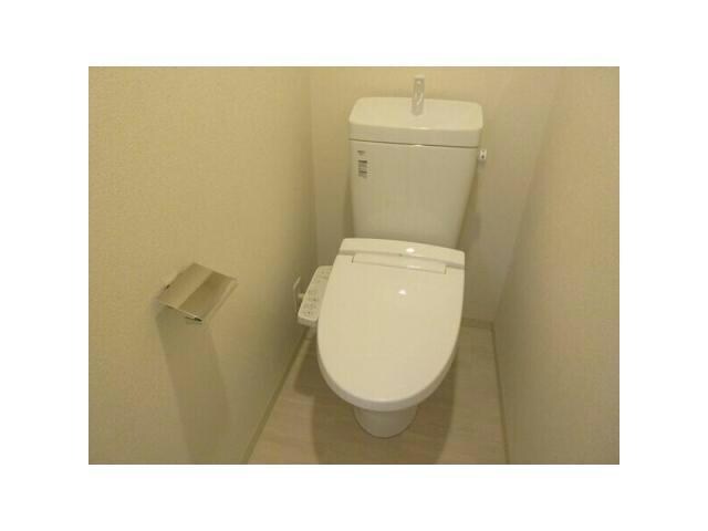 矢場町駅 徒歩3分 13階の物件内観写真