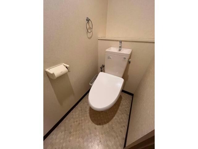 矢場町駅 徒歩6分 8階の物件内観写真