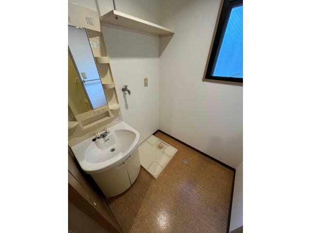 矢場町駅 徒歩6分 8階の物件内観写真