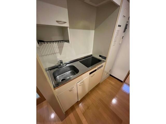 矢場町駅 徒歩6分 8階の物件内観写真