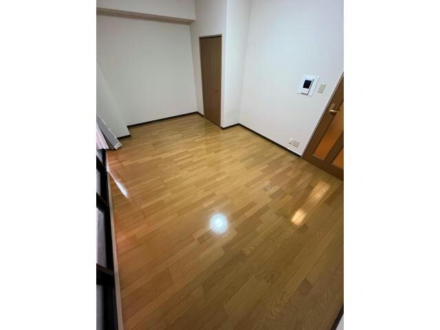 矢場町駅 徒歩6分 8階の物件内観写真