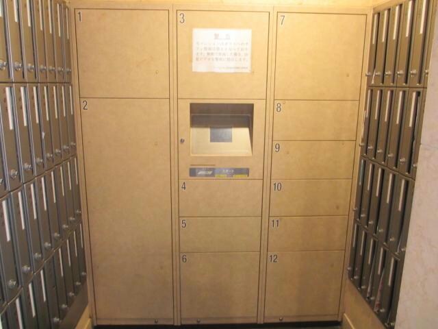 丸の内駅 徒歩2分 2階の物件外観写真