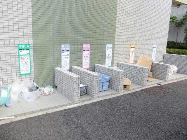 矢場町駅 徒歩10分 3階の物件外観写真