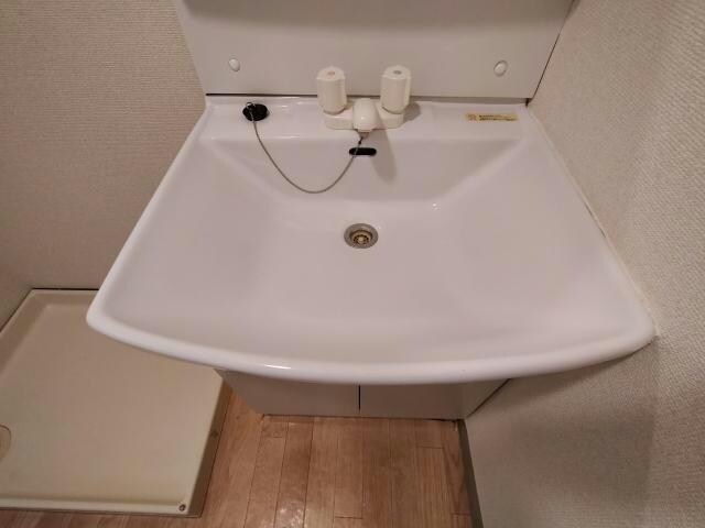 新栄町駅 徒歩9分 4階の物件内観写真