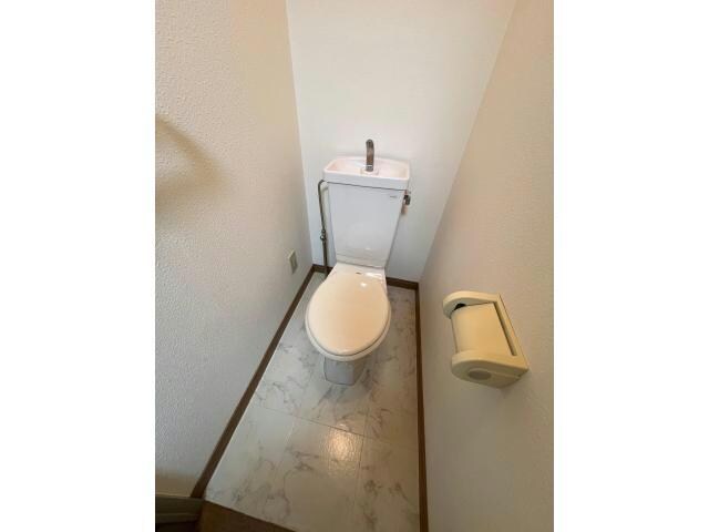 矢場町駅 徒歩3分 5階の物件内観写真