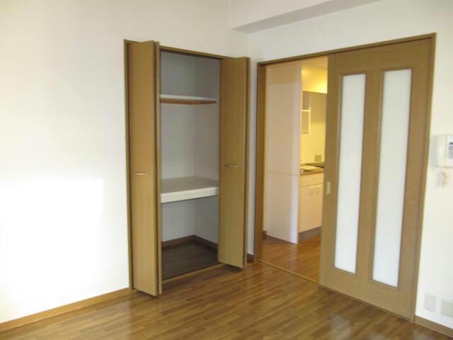 矢場町駅 徒歩7分 7階の物件内観写真