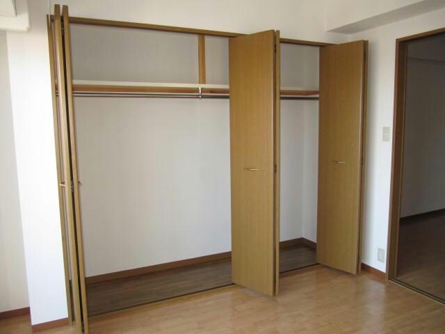 矢場町駅 徒歩7分 9階の物件内観写真