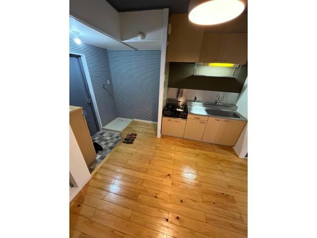 矢場町駅 徒歩7分 2階の物件内観写真