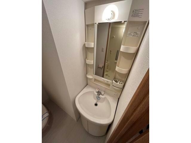 栄駅 徒歩8分 5階の物件内観写真