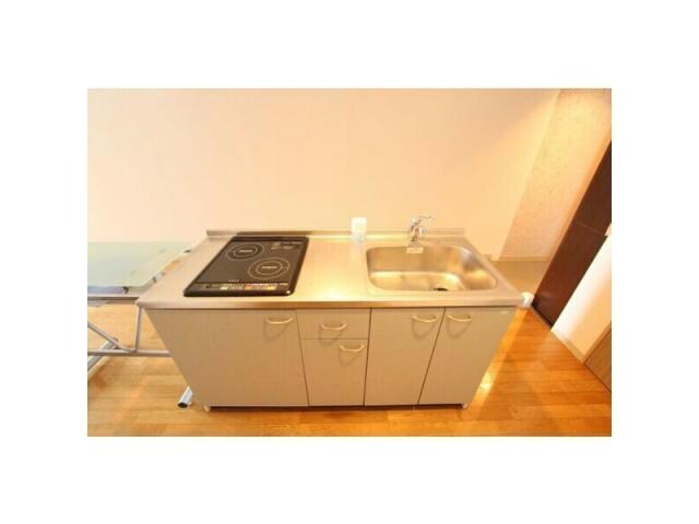 矢場町駅 徒歩3分 2階の物件内観写真