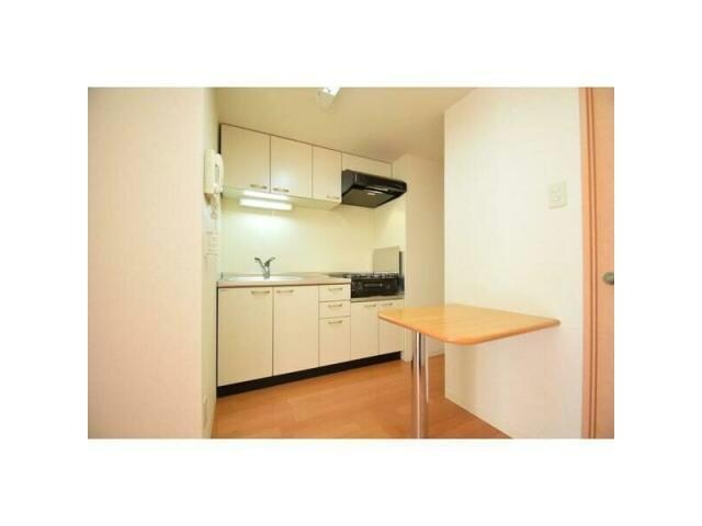 新栄町駅 徒歩5分 1階の物件内観写真