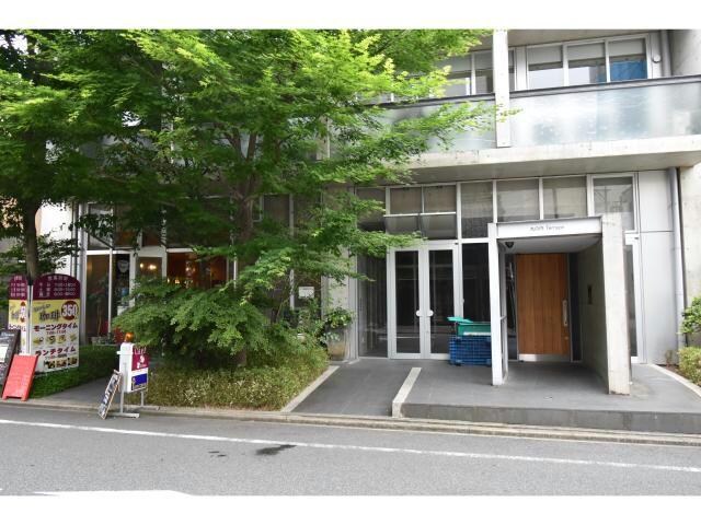 丸の内駅 徒歩3分 4階の物件外観写真