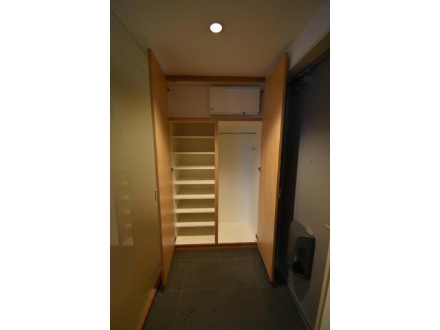 丸の内駅 徒歩3分 4階の物件内観写真