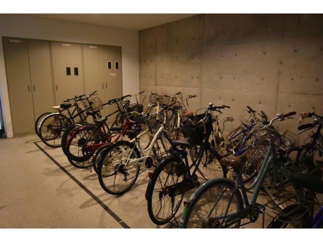 丸の内駅 徒歩3分 4階の物件外観写真