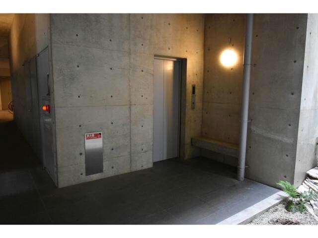 丸の内駅 徒歩3分 4階の物件外観写真