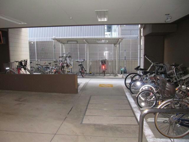 丸の内駅 徒歩3分 2階の物件外観写真