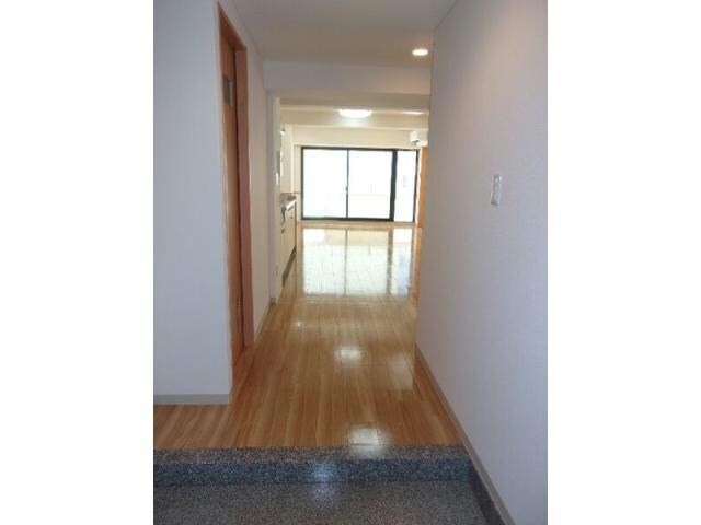 丸の内駅 徒歩2分 7階の物件内観写真