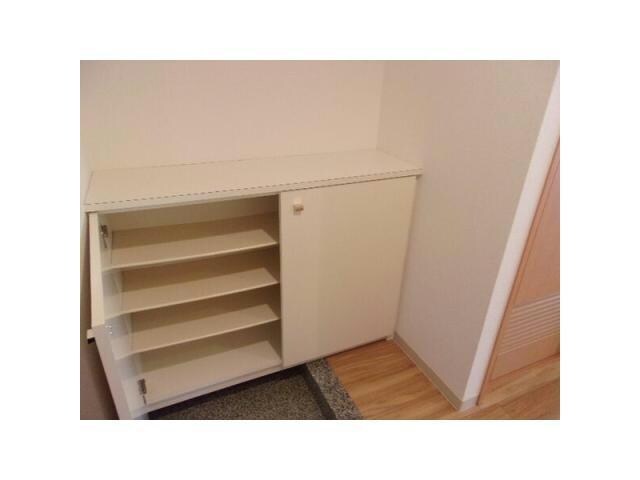 丸の内駅 徒歩2分 7階の物件内観写真