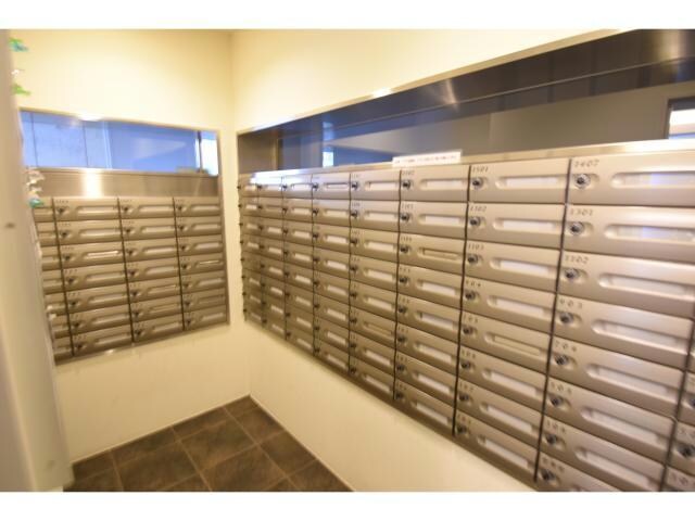 丸の内駅 徒歩2分 4階の物件外観写真