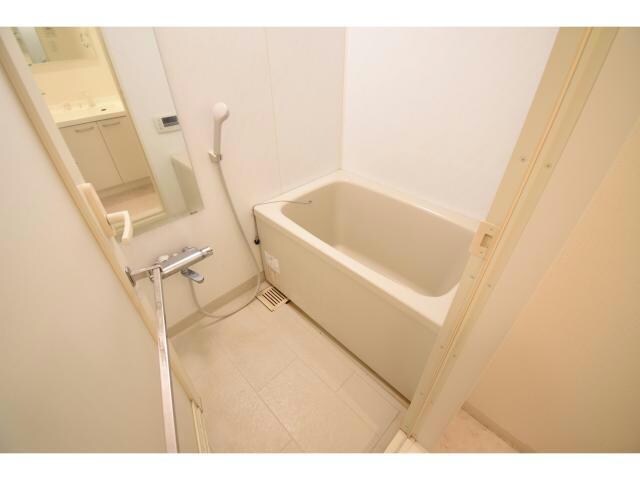 栄駅 徒歩5分 8階の物件内観写真