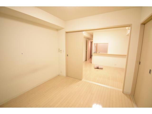 栄駅 徒歩5分 8階の物件内観写真