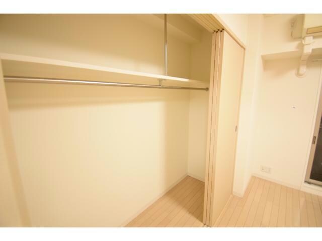 栄駅 徒歩5分 8階の物件内観写真