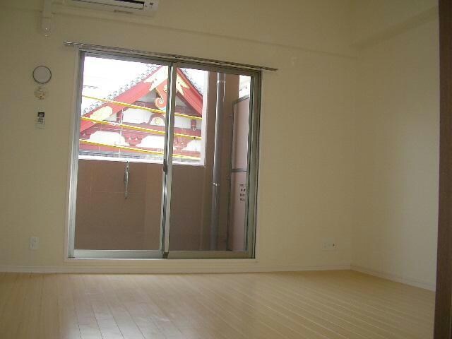 矢場町駅 徒歩5分 3階の物件内観写真