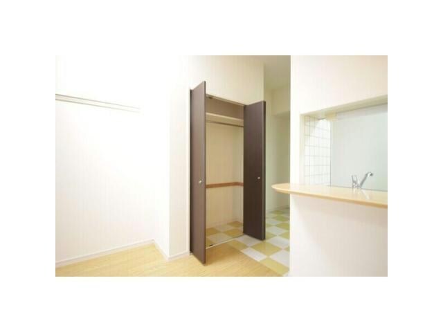 矢場町駅 徒歩5分 8階の物件内観写真