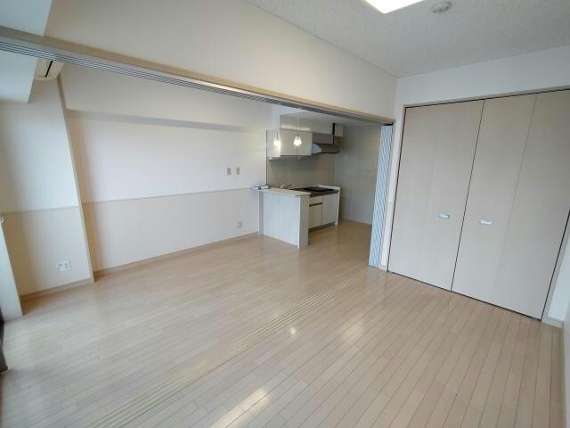 矢場町駅 徒歩5分 8階の物件内観写真