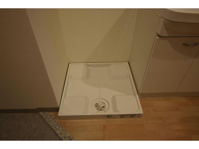 新栄町駅 徒歩5分 3階の物件内観写真