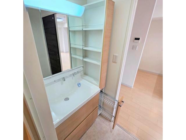 矢場町駅 徒歩6分 6階の物件内観写真