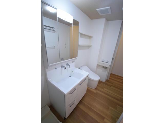 丸の内駅 徒歩3分 4階の物件内観写真