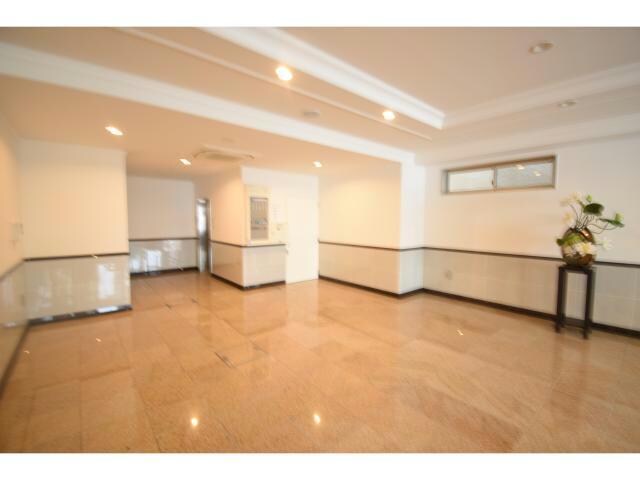 久屋大通駅 徒歩5分 9階の物件外観写真